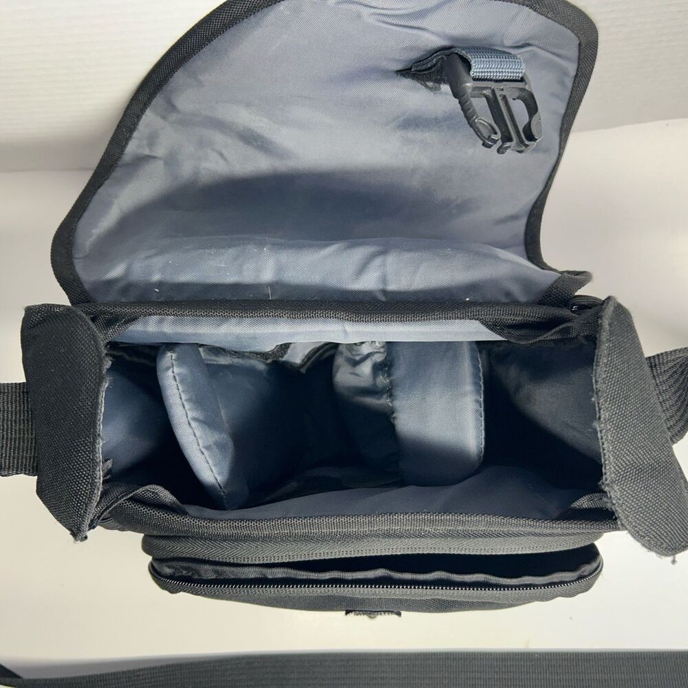 Tamrac Rally 2 3442 Padded D-SLR Camera Bag, 2 Lens, Zipper Front Pocket - Picture 5 of 11